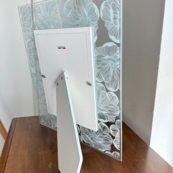 NEW - Beltrami Italy Gold Floral Real Silver Plated 5 x 7 Picture Frame - Picture 2 of 6